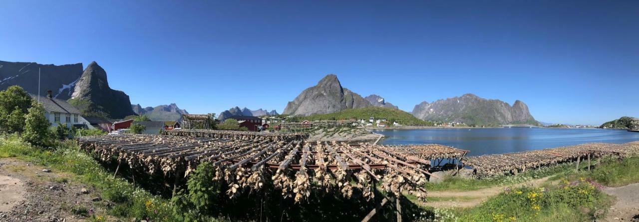 Ramberg Lodge Lofoten Bostad Esterno foto